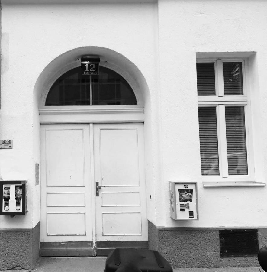Familie Huber Apartment Виена Екстериор снимка